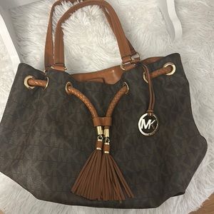 MK BAG never used perfect condition